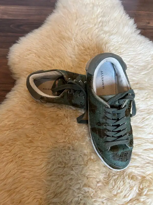 All Saints fur sneakers- size 38 in Women's - Shoes in Barrie - Image 3