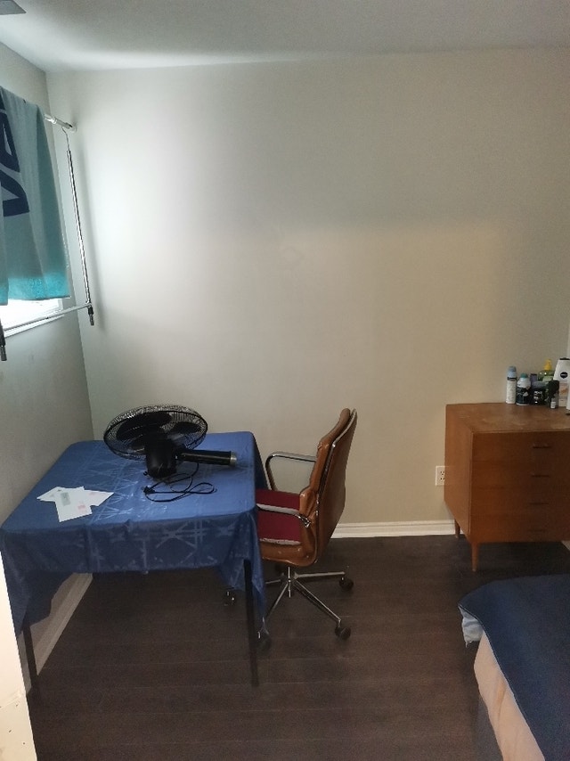 Belleville Room for Rent Room Rentals & Roommates Belleville Kijiji