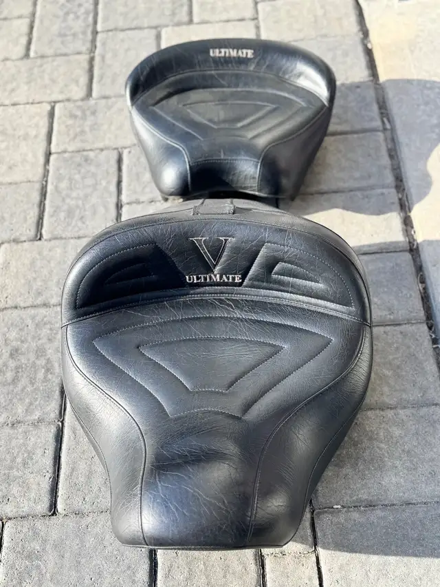 Honda Valkyrie motorcycle 1532cc F6 flat 6 cyl 6 carb 1st gen in Street, Cruisers & Choppers in Sudbury - Image 5