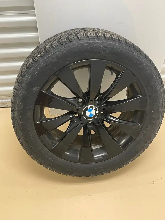225/50/17 Nokian Hakkapeliitta R3 runflats on OEM BMW wheels. in Tires & Rims in Ottawa - Image 2