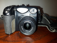 Nikon Coolpix 5000 5.0MP Optical Zoom Nikkor 7.1-21.4mm