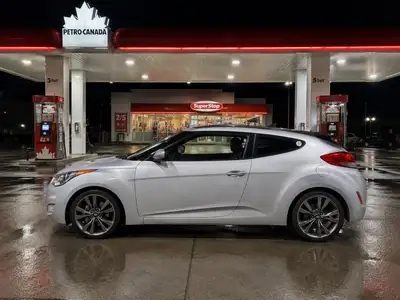 Selling my Hyundai veloster 2012 225.000km on it One owner super clean car Engine transmission well...