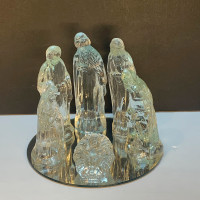Vintage Glass 6 pc Nativity Scene