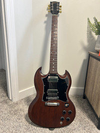 Gibson SG worn brown 