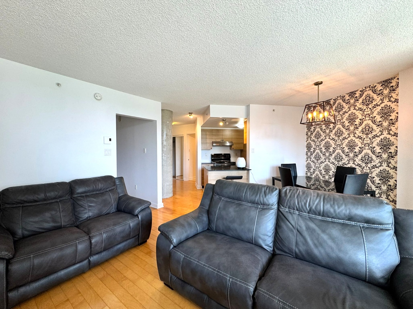 10550 Boulevard de l'Acadie — photo 2