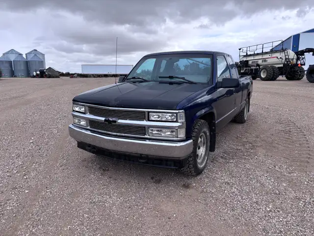 Chevrolet c1500566535370185134081