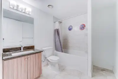 Furnished 1Bed with Private Bath in a 2Bed/2Bath Condo available