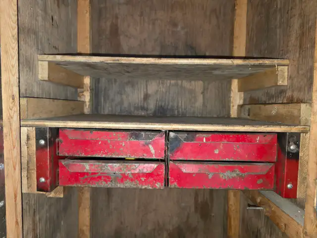 4 Steel Drawers Wood Bench Tool Cabinet With Lock And Key in Tool Storage & Benches in Windsor Region - Image 6