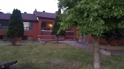 Nice Bsmt room for rent in Oakville located by Bronte and Dundas. Central location to Burlington And...