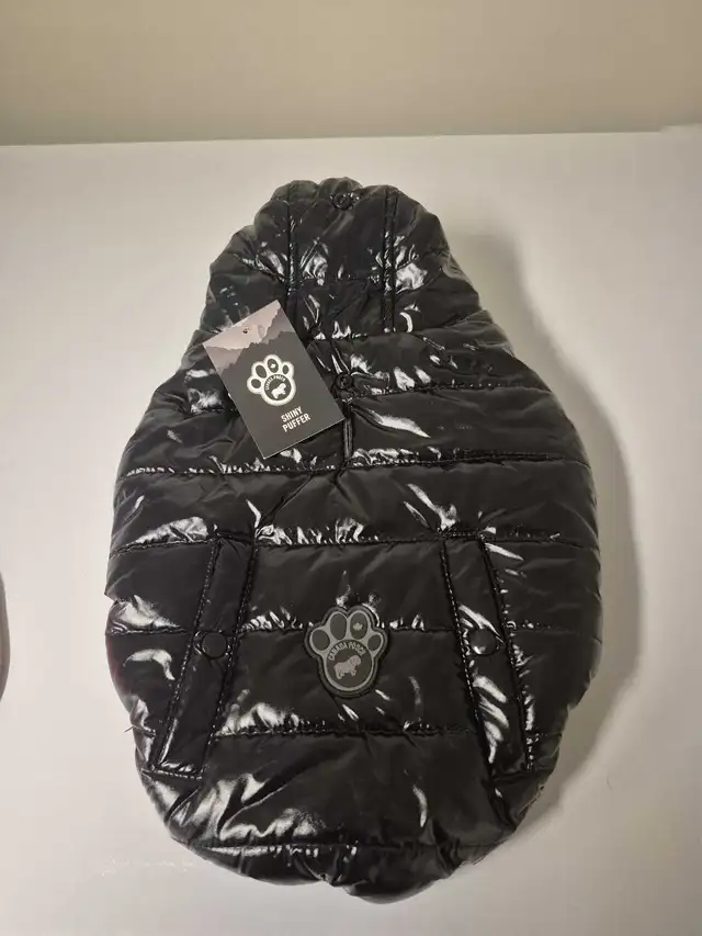Dog Puffer Coat in Accessories in Ottawa - Image 2
