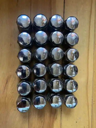 24 Chromed Lug Nuts for Steel Winter Rims. Thread size: M12 x 1.5 Asking $20 for the set, no taxes....