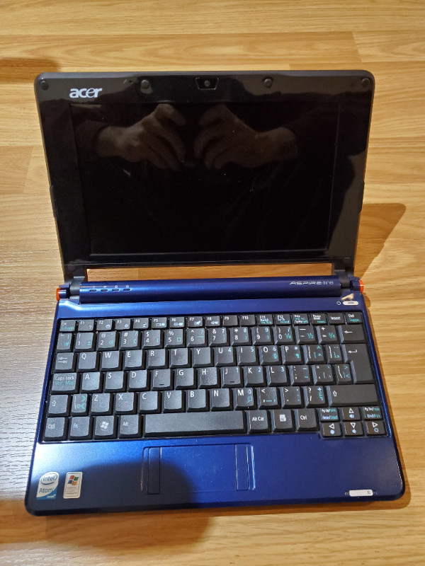 Acer laptop in Laptops in Mississauga / Peel Region - Image 3