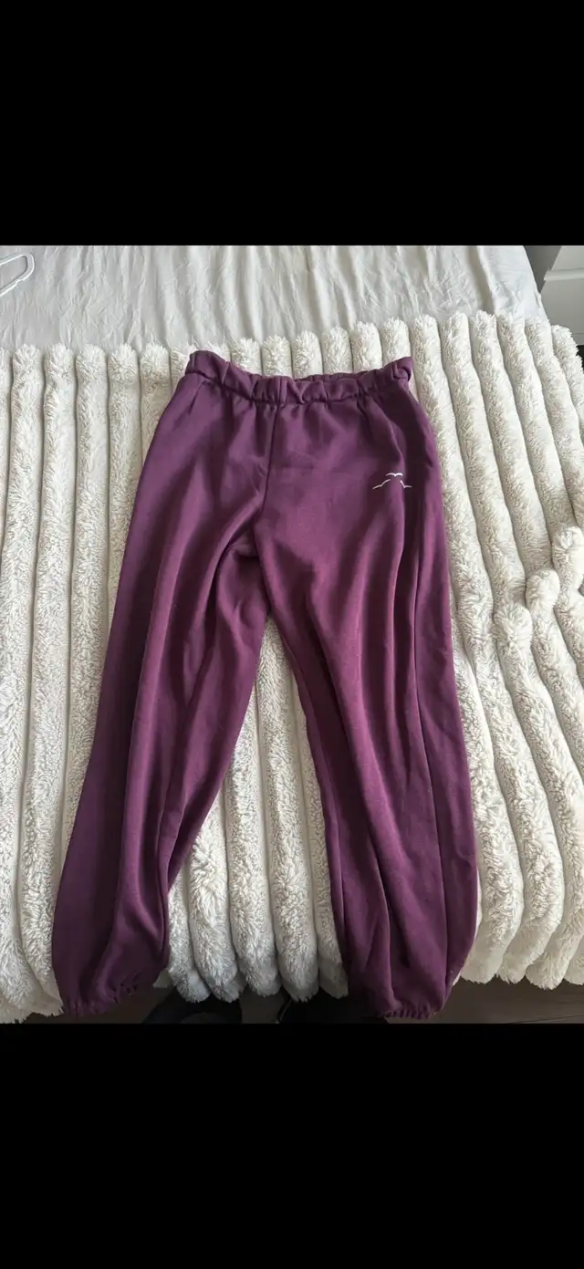 Sweatpants in Other in City of Toronto - Image 2