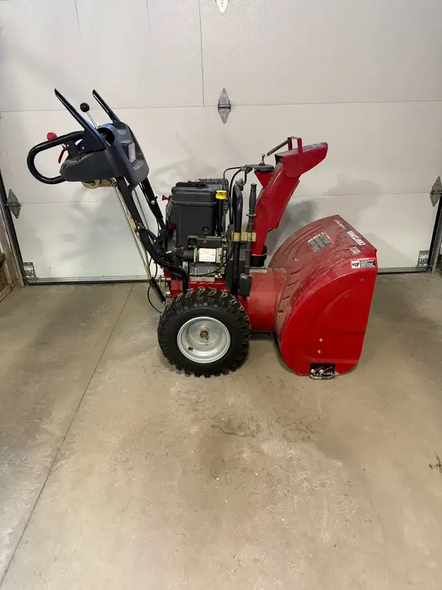 snowblower  in Snowblowers in Regina - Image 3