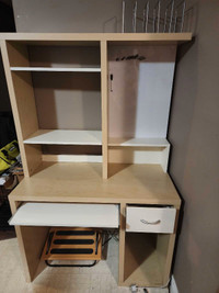 Computer Desk with Whiteboard, Shelves and Organizers 