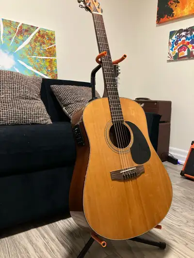 Vintage LYS Made in Canada Dreadnought Acoustic (Righty handed), View more