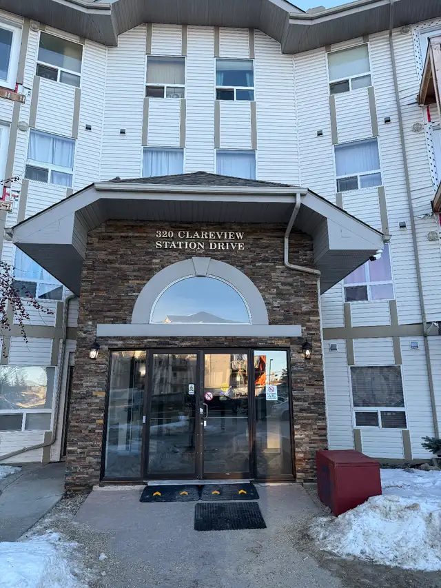 2 BEDROOM,  2 BATHROOM CONDO- AVAILABLE TODAY