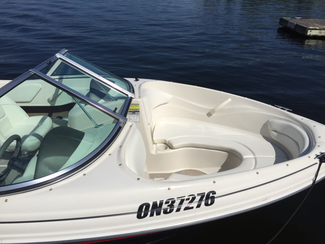 2006 Sea Ray Bowrider 17.5 Sport in Powerboats & Motorboats in Winnipeg - Image 2
