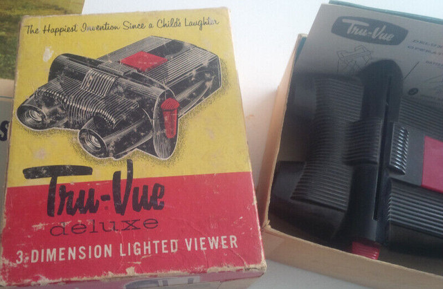 Tue-Vue Deluxe, 3-Dimension Lighted View, in Original Box in Arts & Collectibles in Stratford - Image 2