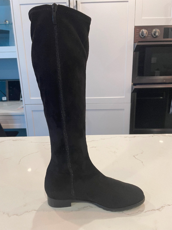 Ron White Black Stretch Eco Suede Boot Size Euro 38/US 7.5/8 NEW in Women's - Shoes in Markham / York Region