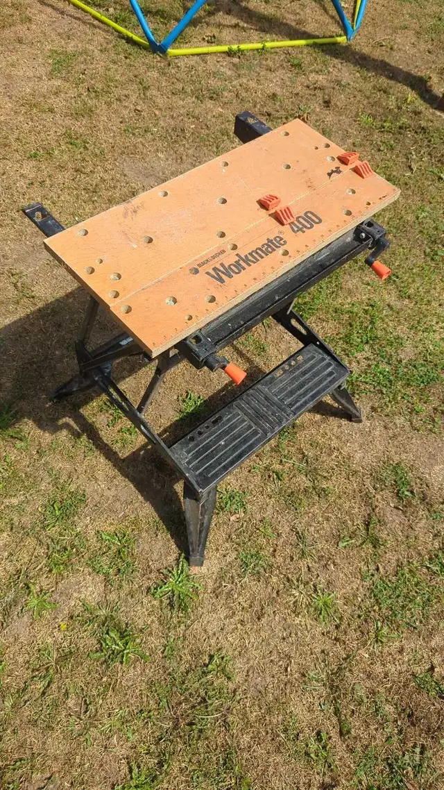 Black and Decker Workmate 400 in Tool Storage & Benches in Oakville / Halton Region - Image 3