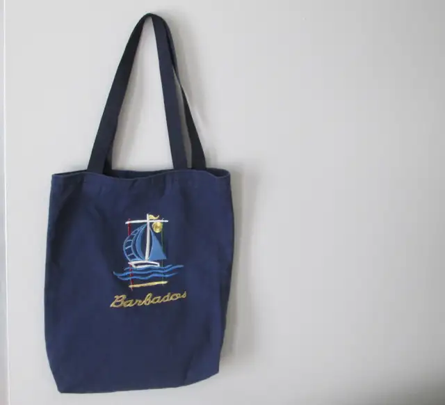 Barbados Napkin Holder/Barbados Embroided Tote Bag in Arts & Collectibles in London - Image 9