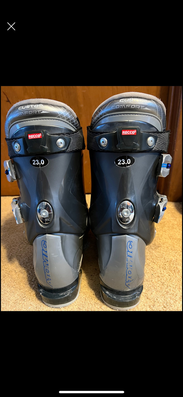 Atomic Ski Boots Mens 5-6 Women’s 6-7 Mondo 23 277mm Recco in Ski in Kingston - Image 4