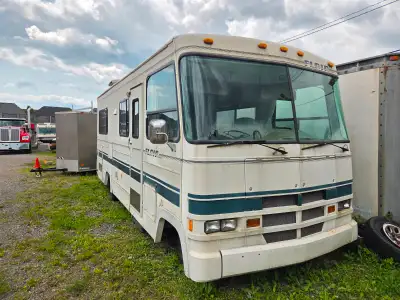 1990 Ford E350 Econoline Fleetwood Flair Motor Home Sold as is, make us an offer. We have keys for i...