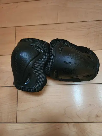 Rollerblade Skate Elbow Pads - Size XXS, View more