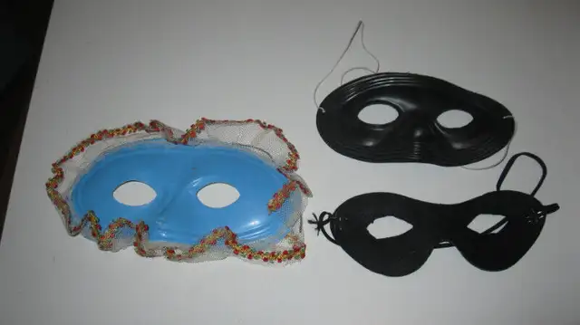 Masque - 1 in Hobbies & Crafts in Québec City - Image 9