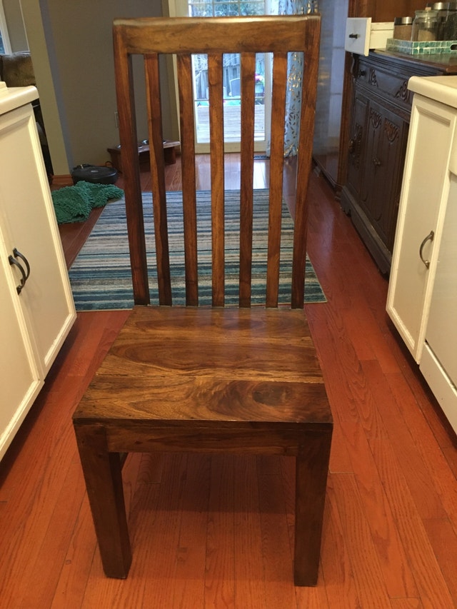 Six solid wood chairs for sale Chairs & Recliners Markham / York Region Kijiji