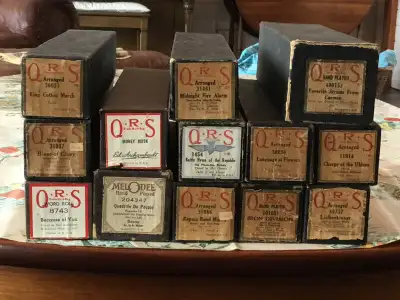 Piano rolls vintage, View more