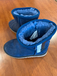 Children’s UGG Booties Size 2