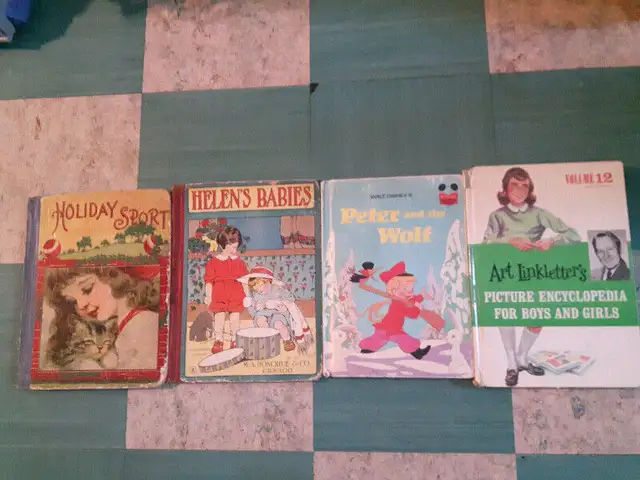 2 Vintage Books/2 Retro Books/2 Vintage Magazines628647436812831222