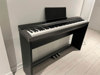 Casio Privia PX 130 digital piano