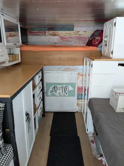 2009 GMC Savana 3500 Boxtruck Yes, I have Service Ontario used vehicle report ready. I've never had...