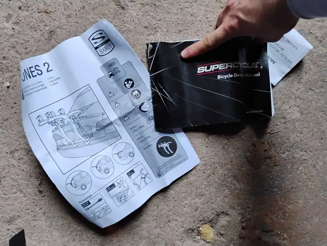 Saris Bones Black 2 Bike Trunk Bike Rack in Road in Cambridge - Image 5