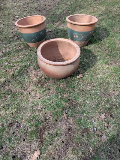 3 pots en grès, View more