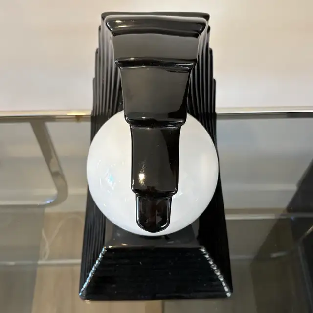 Vintage Art Deco Style Table Lamp in Indoor Lighting & Fans in Hamilton - Image 8