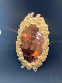 Miroir cadre de table antique ancien vintage metal doré