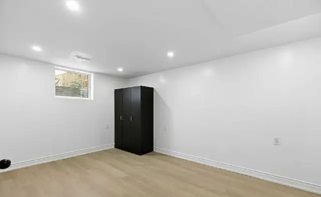 Basement for rent in Erindale