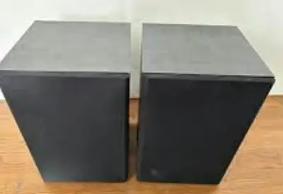 PROTON al 200a  bookshelf   hifi par ingenieurs Nad, View more