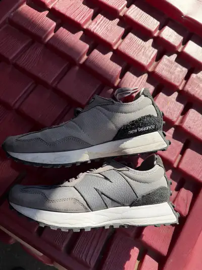 Men’s New Balance Shoes Size 7 , View more