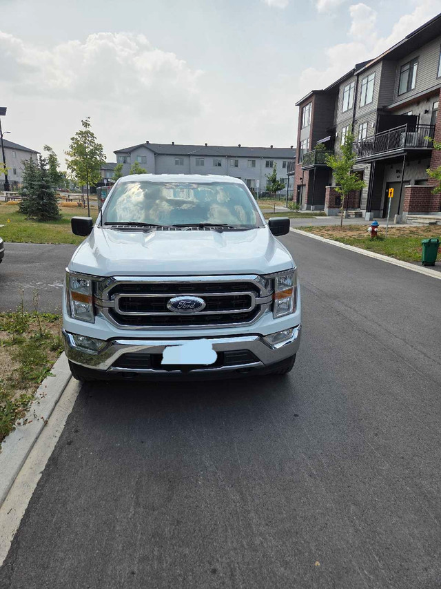 F150 2022 XLT EcoBoost 2.7L with Brand New Tires. Low Mileage in Cars & Trucks in Ottawa