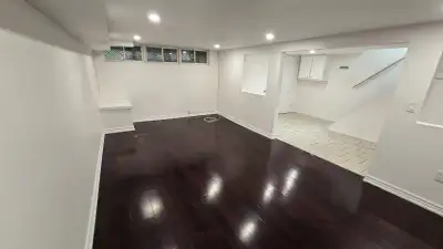 One bedroom, 1 Bathroom basement apartment for rent in nice family oriented area in Richmond hill, n...