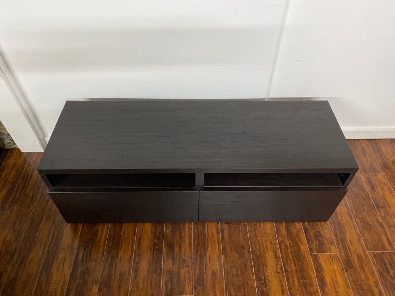 Ikea TV unit with storage Meuble Tv avec rangement Meubles de télé