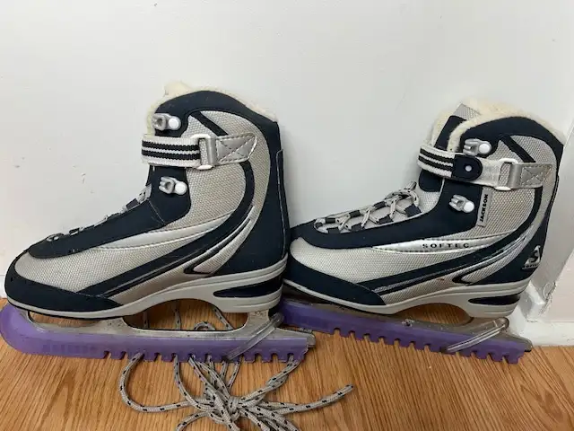 Women's Skates Size 6 in Skates & Blades in Ottawa - Image 2