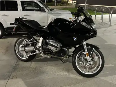 Selling this beautiful BMW SPORT bike in excellent condition. This bike is in new condition and comp...