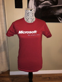 Microsoft T-Shirt Size S/M