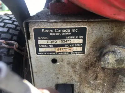Sear C950 52477 snow blower, 8HP 25 inch, View more
